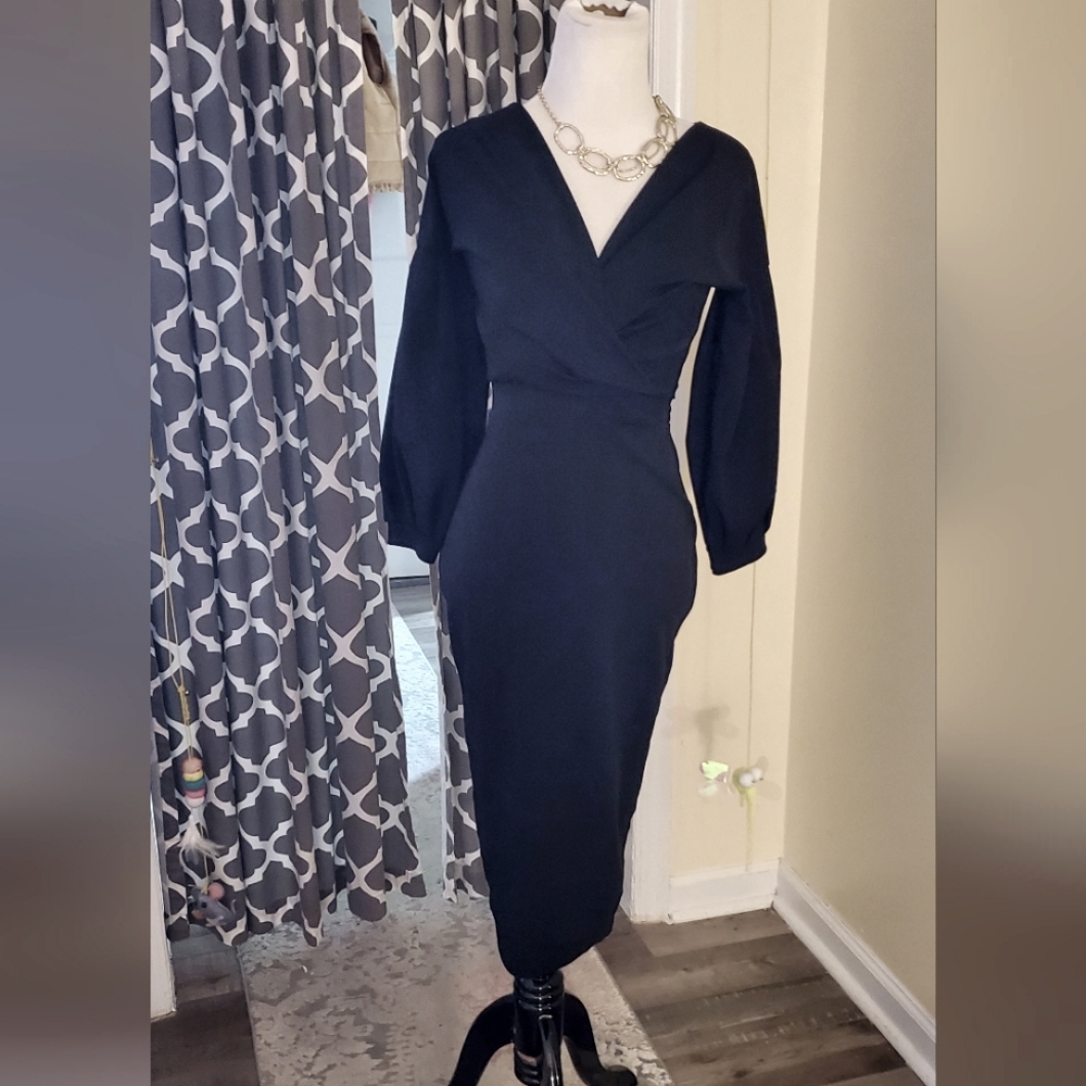 OFF THE SHOULDER WRAP MIDI BODYCON DRESS